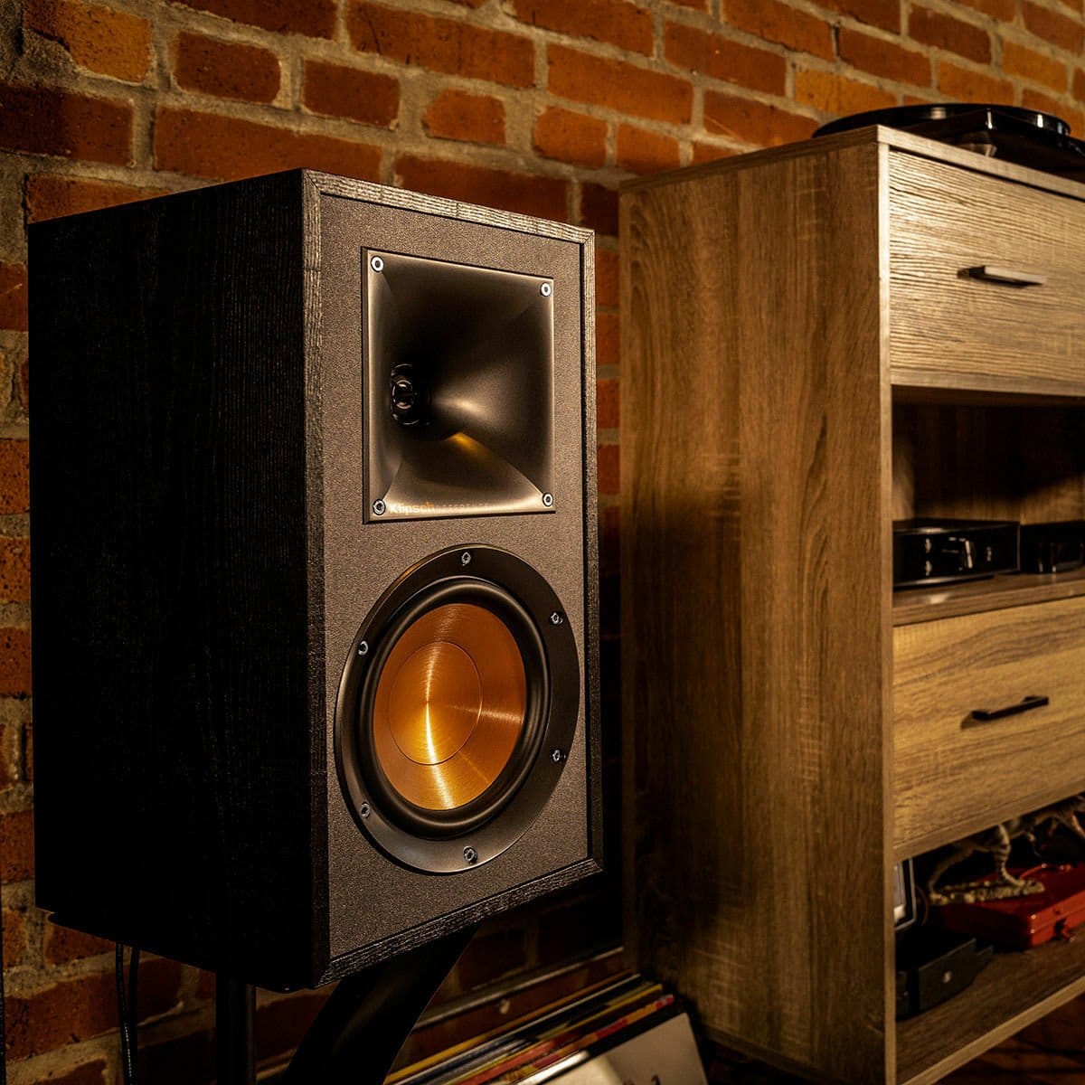 1111289612.jpg Enceinte Bibliothèque Klipsch R-51M Ebony – Image 11
